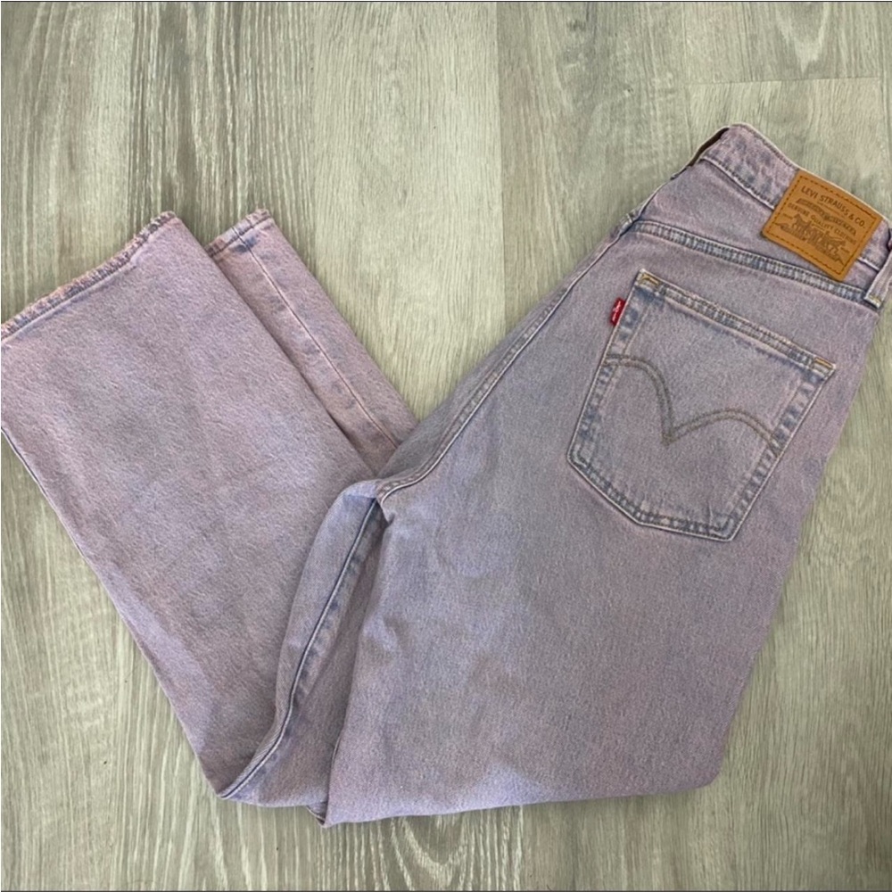 Levi's Soft Purple Ribcage straight